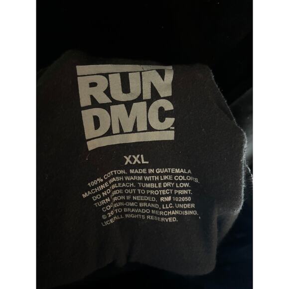 Run DMC Floral Graphic T-Shirt - Picture 4 of 4